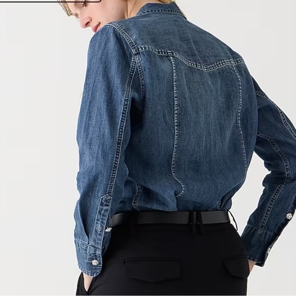 J crew Slim-fit chambray shirt with jewel buttons Colebrook Wash - Picture 2 of 7